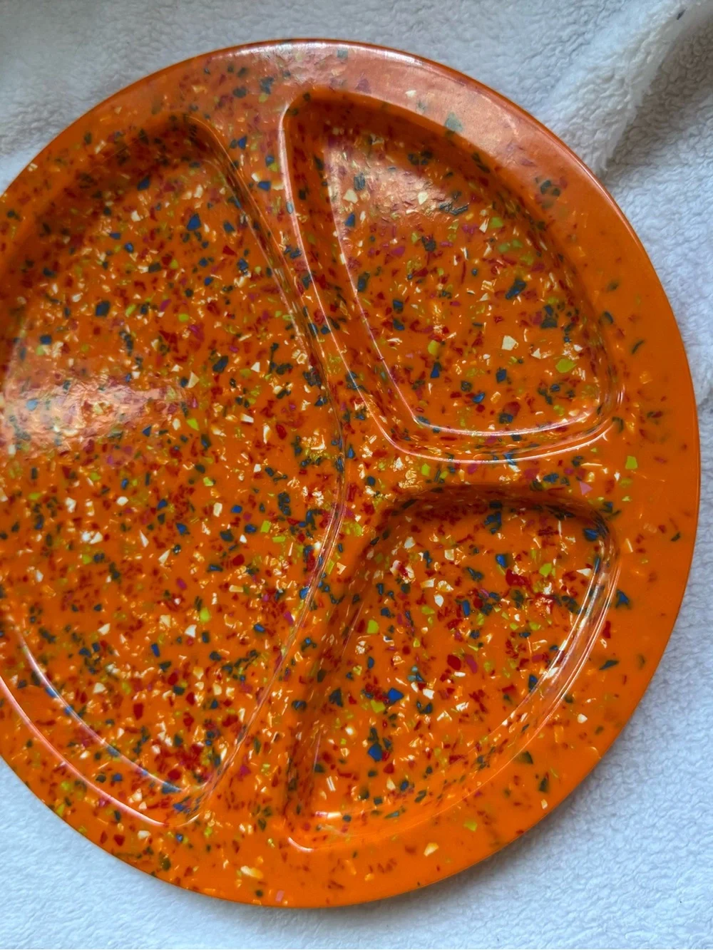 NEW Set of 3 ZAK ! Designs CONFETTI Pink orange blue Melamine Divided Plates 11